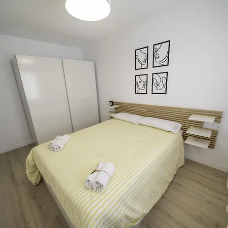 Homeholidaysrentals Kala - Costa Barcelona Apartment *